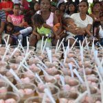 Mingo Meals help feed poor children in the Philippines