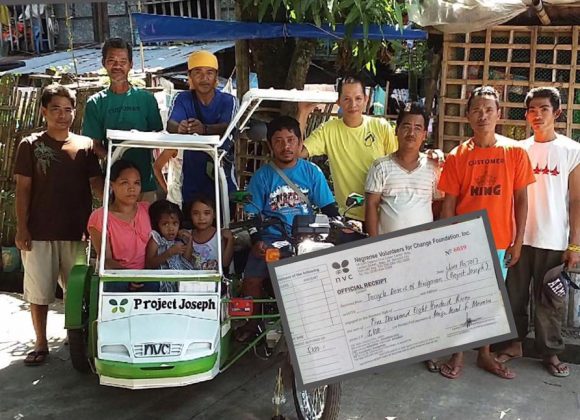 Tricycle recipients become donors for Marawi