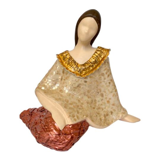 Inday - Seated (G)