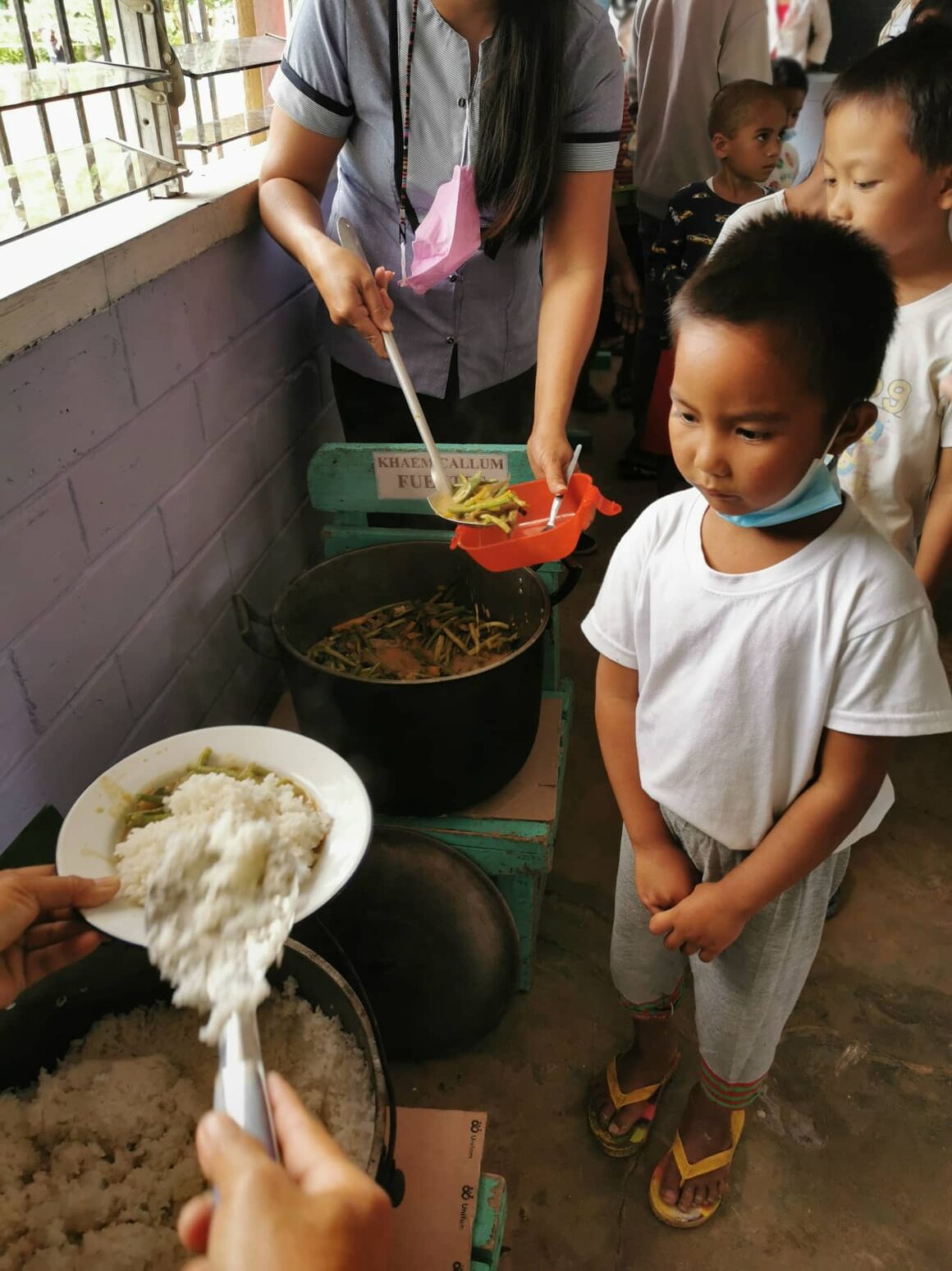 On Its Diamond Anniversary, Metrobank Sharelebrates with a Farming Community in San Carlos